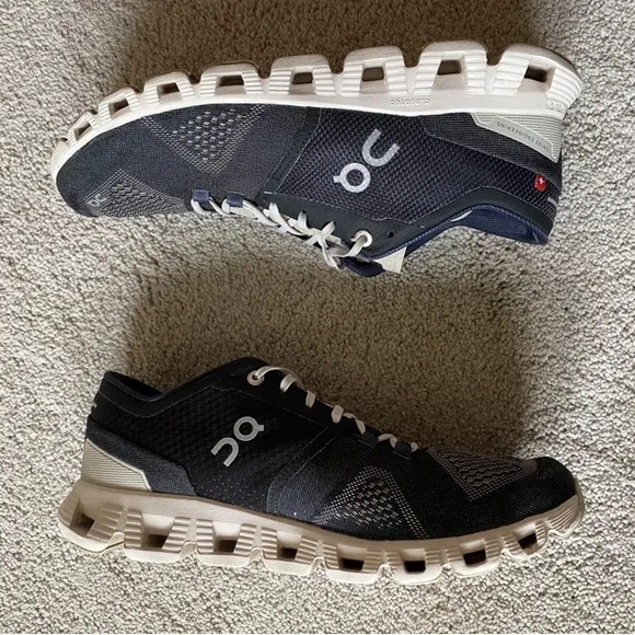 SSENSE Helion Cloudtec Athletic Running Shoes Cloud Flow - Picture 2 of 8